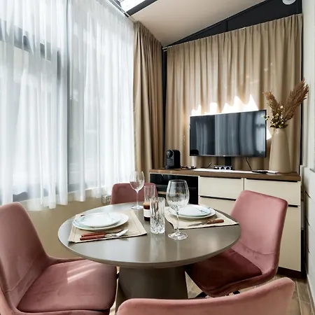 High-end Close To Old Town Apartament Bukareszt
