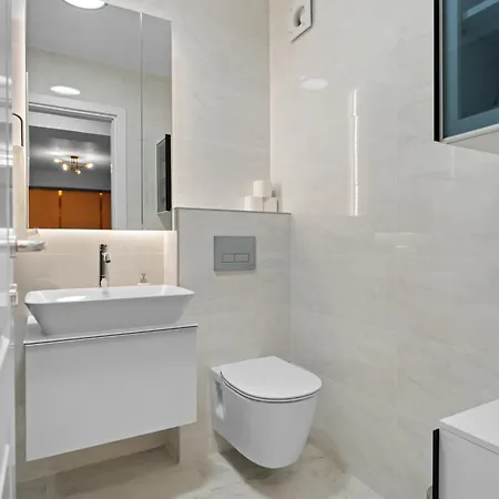 High-end Close To Old Town * Бухарест