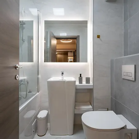 High-end Close To Old Town * Бухарест