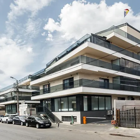 Apartment High-end Close To Old Town