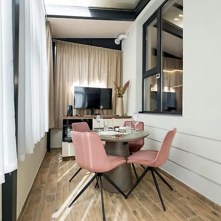 High-end Close To Old Town Appartement *