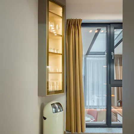 High-end Close To Old Town * Boekarest