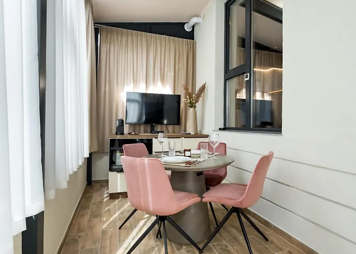 High-end Close To Old Town Lägenhet *