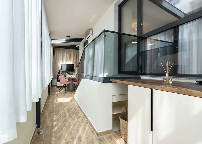 شقة High-end Close To Old Town