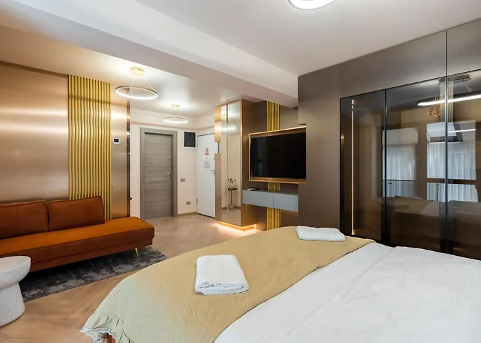 High-end Close To Old Town Apartman *