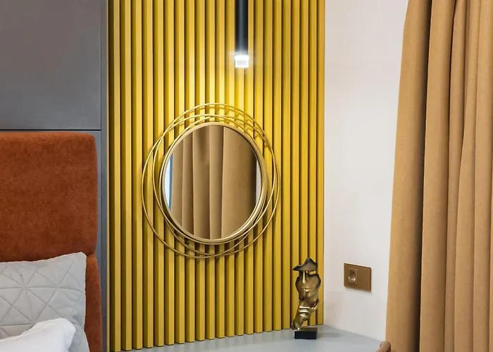 High-end Close To Old Town Apartman *