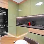 High-end Close To Old Town Bukarest