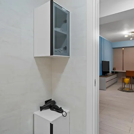 High-end Close To Old Town *