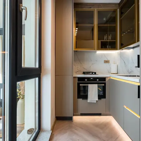 High-end Close To Old Town